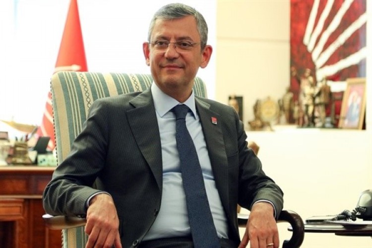 CHP Genel Başkanı Özel: 1 Mayıs'ın sembol meydanı Taksim Meydanı'dır
