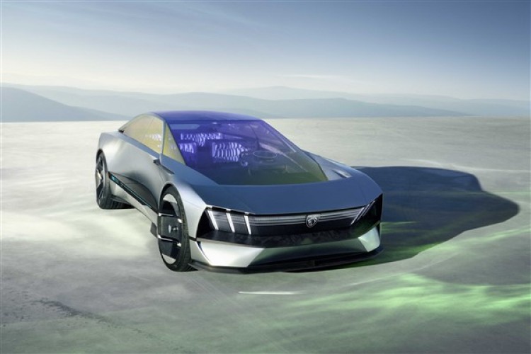 Peugeot, sanal gerçeklik araçlarını kullanmaya başladı