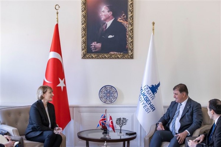 Başkan Tugay Birleşik Krallık Türkiye Büyükelçisi Morris'i ağırladı