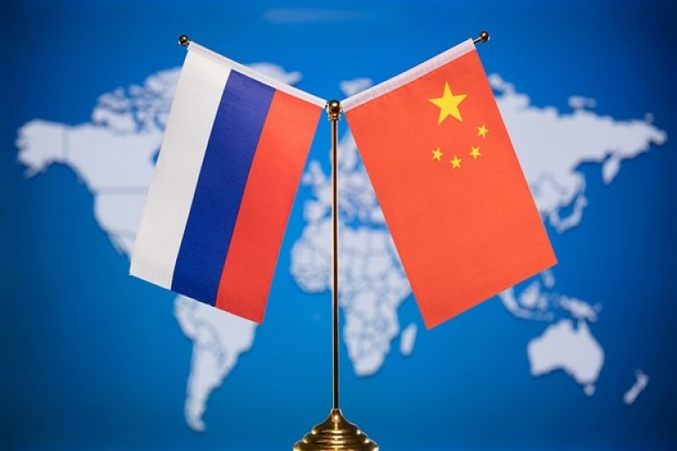 Çin ile Rusya'nın ticaret hacmi 240 milyar dolara çıktı