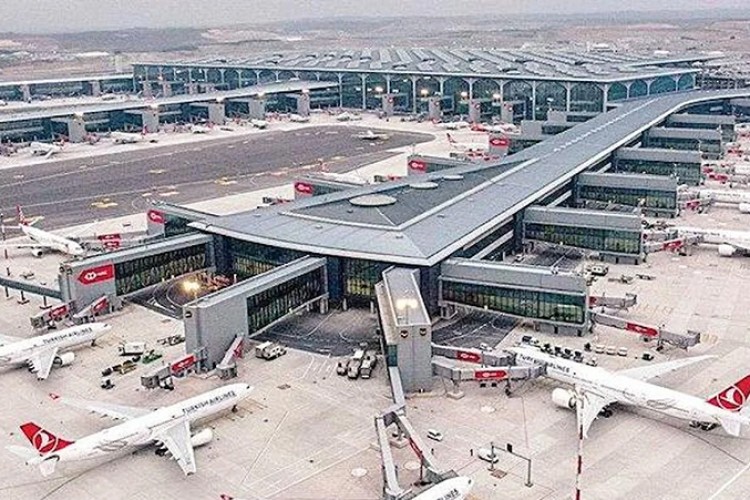 İstanbul ve Antalya havalimanlarında yeni rekorlara imza atıldı