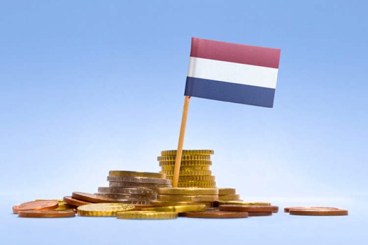 Hollanda ekonomisi resesyona girdi