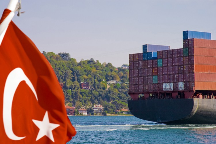 Türkiye'nin BAE'ye ihracatı 2,5 milyar dolara dayandı