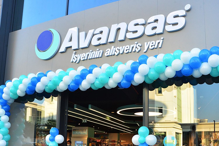 Avansas'a E-Ticaret Zirvesi'nde "Yılın Ofis/Kırtasiye Sitesi