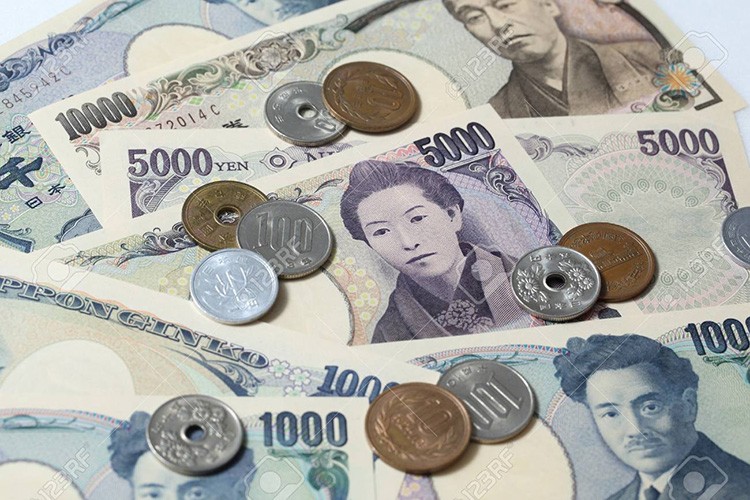 Yen'deki düşüş sürüyor