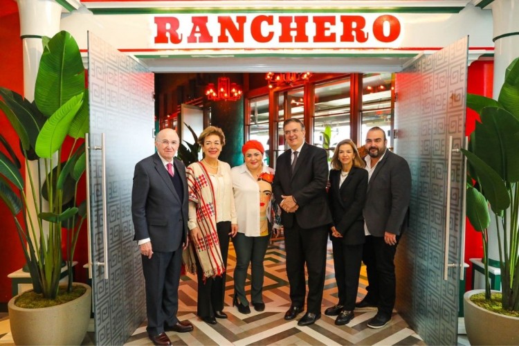 Meksika Turizm Bakanı'ndan Ranchero'ya ödül