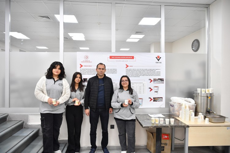 Kayseri Büyükşehir Belediyesi'nden TÜBİTAK projesi yürüten öğrencilere destek
