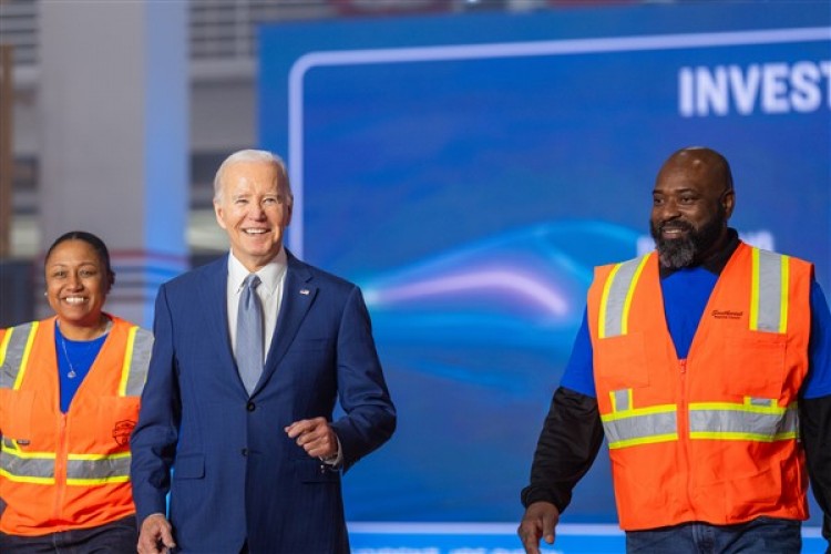 ABD Başkanı Biden: Bu ülkede yeniden bir şeyler yapmaya kararlıyım