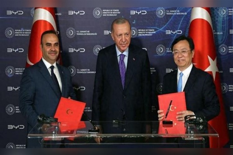 Çinli elektrikli araç şirketleri niçin Türkiye'ye yatırım yapıyor?