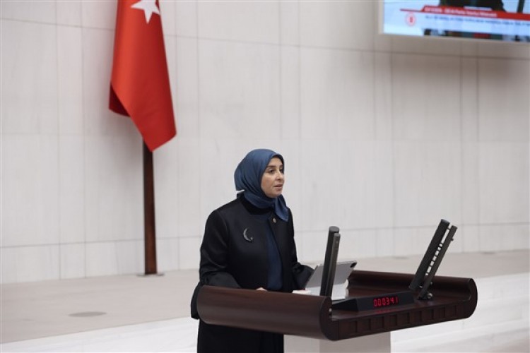 Esen: "Çocuklara okullarda öğün desteği için açılan davanın destekçisiyiz"