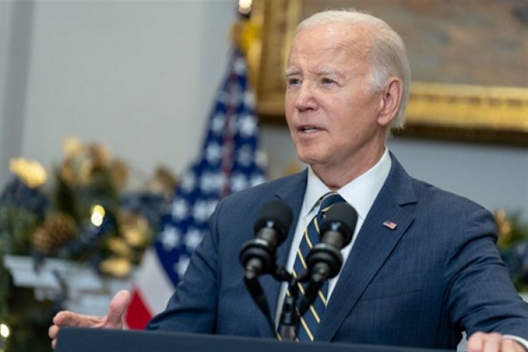 Biden: Af yetkimi kullanarak 5 kişinin hükümlerini hafifletiyoruz