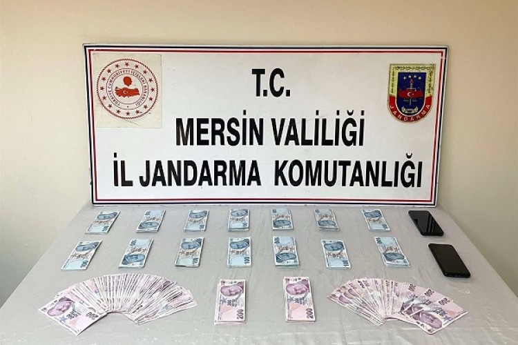 Mersin'de göçmen kaçakçılığı operasyonu: 3 gözaltı