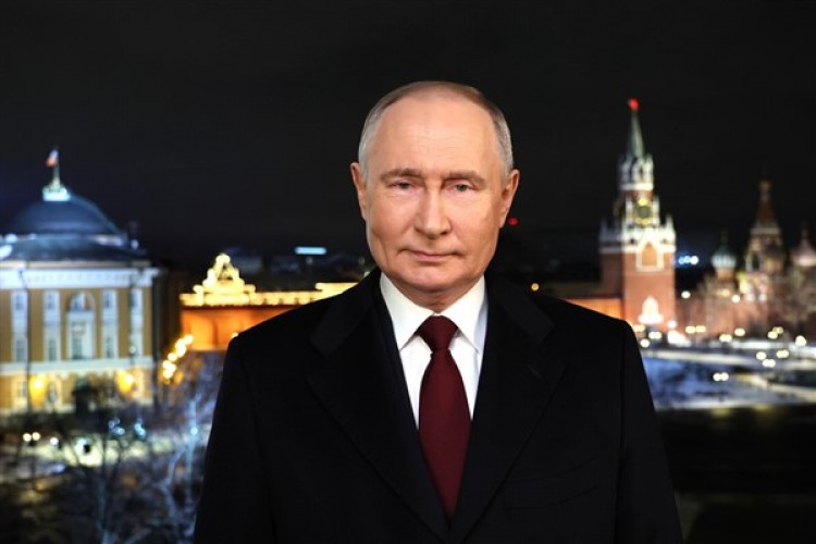 Putin'den Azerbaycan Cumhurbaşkanı Aliyev'e tebrik telefonu