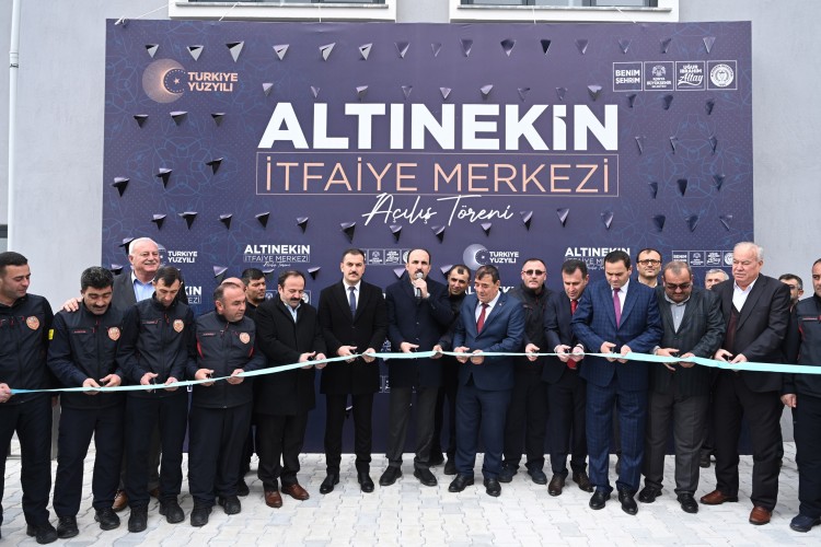 Başkan Altay, Altınekin'de İtfaiye Merkezi'nin açılışına katıldı