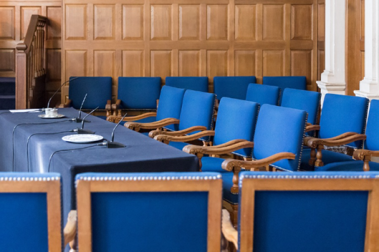 Vali Gül, Ağasar Vadisi Sosyal Yardımlaşma Derneği'ni ziyaret etti