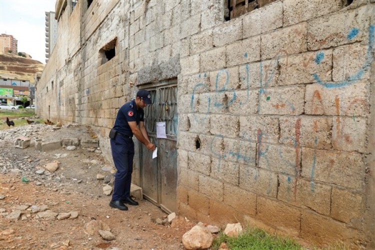 Gaziantep'te zabıta ekipleri, kaçak kurban satışına izin vermiyor
