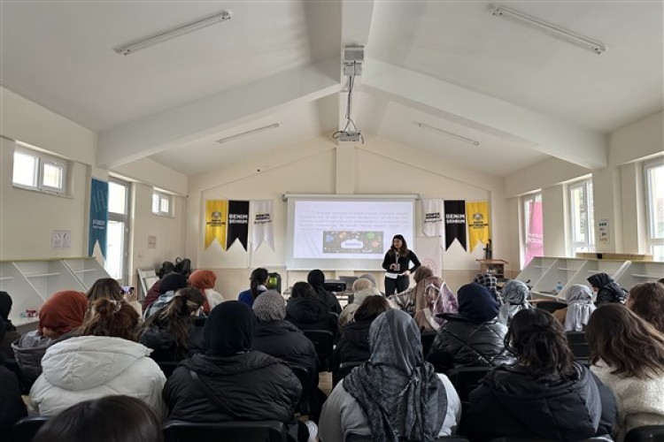 Konya Büyükşehir Belediyesinden "Fikri mülkiyet için açık inovasyon kampı"