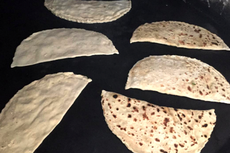 Kayseri Büyükşehir Belediyesi'nin 'geleneksel fırın ve tandır evi hizmeti'