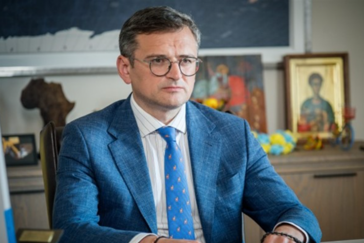 Kuleba'dan Tanzanya Dışişleri Bakanı olarak atanan Kombo'ya tebrik