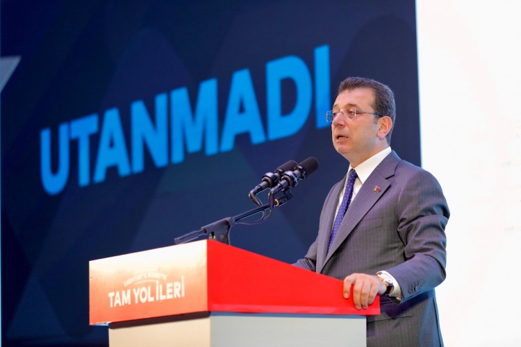 İmamoğlu, Esenyurt Aday Tanıtım Toplantısı'na katıldı