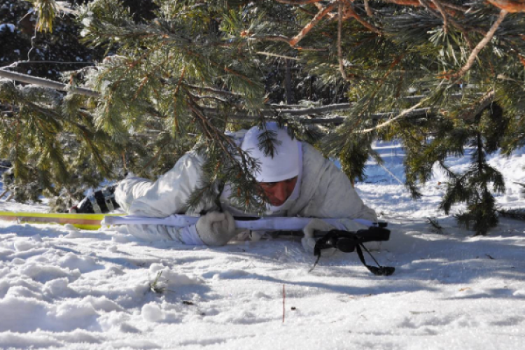 Derin Kar ve Şiddetli Soğuklarda Muharebe Eğitim Merkezi Komutanlığınca kurs düzenlendi