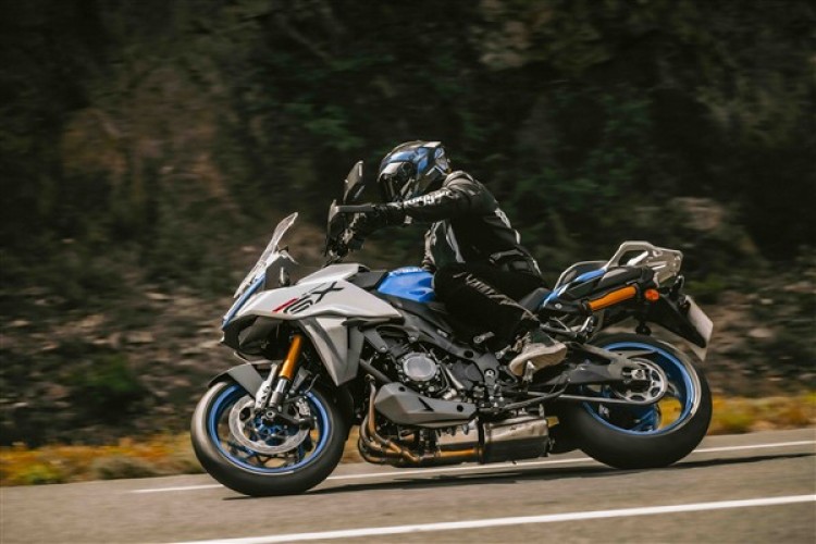 Yeni Suzuki GSX-S1000GX özel fiyatıyla ön satışına başladı