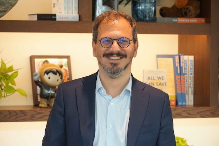 Yapay zeka, pazarlamacıların en büyük önceliği ve en büyük zorluğu