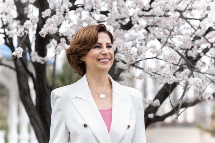 Başkan Ünlüce'den Anneler Günü mesajı