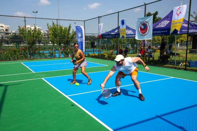 Bursa'nın ilk Pickleball Turnuvası yapıldı
