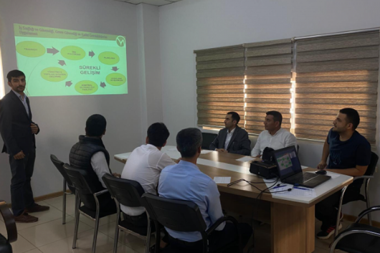 MOTAŞ'ın trambüs şoförlerine yönelik eğitimleri devam ediyor