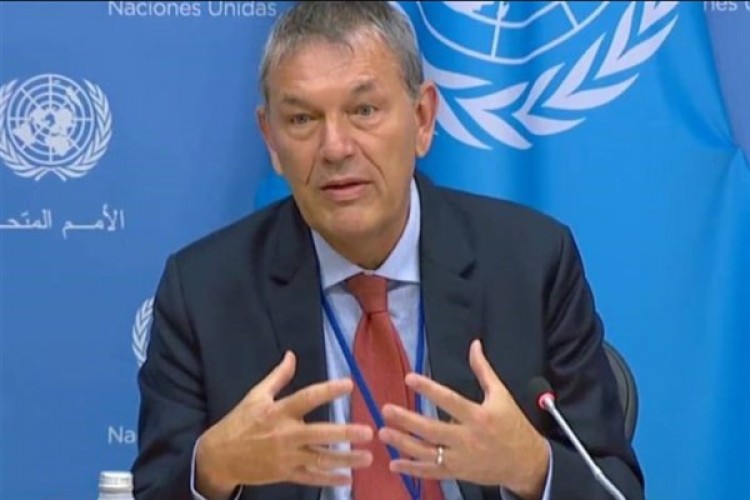 Lazzarini: İngiltere UNRWA'nın ortağı olmaya devam ediyor