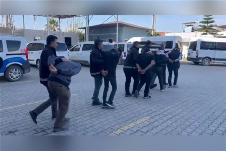 Hatay'da çeşitli suçlardan aranan şahıslar yakalandı