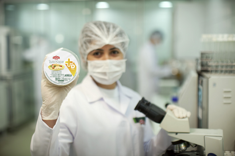 Muratbey'in inovatif peynirleri Hollanda'da peynir sevenlerle buluşacak