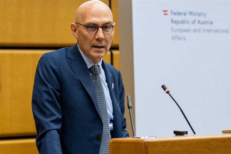 Volker Türk: İran'ın İsrail'e karşı başlattığı saldırıları şiddetle kınıyorum