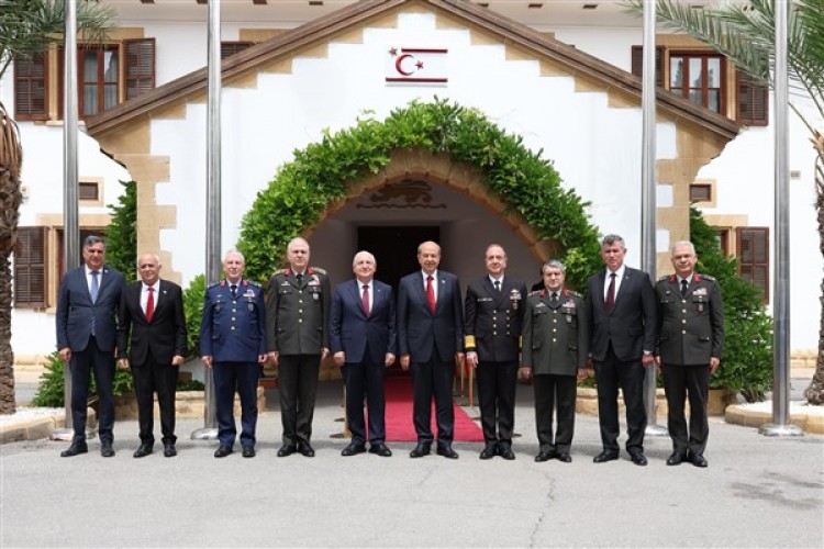 Bakan Güler Kıbrıs'ta