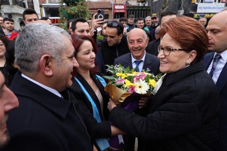Akşener: "Güç verin bana, 2028'e kadar muhalefet nasıl yapılıyormuş görün"