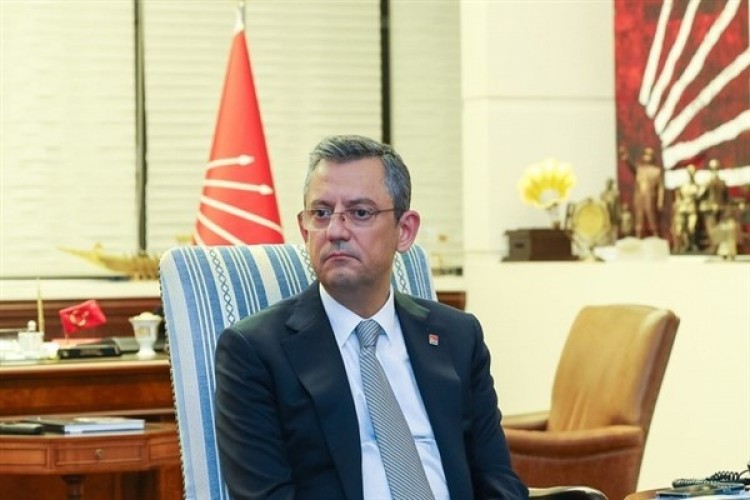 Özel'den İstanbul'daki yangında hayatını kaybedenler için taziye mesajı