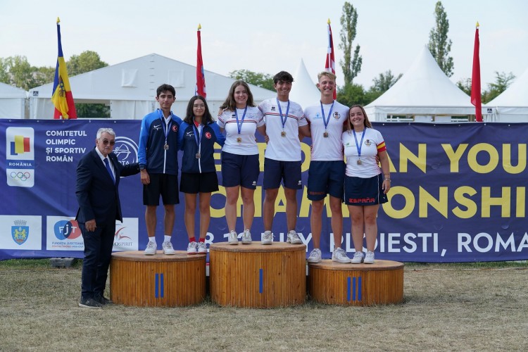 Kayserili okçular, 2024 Avrupa Gençlik Şampiyonası'nda Avrupa ikincisi oldu