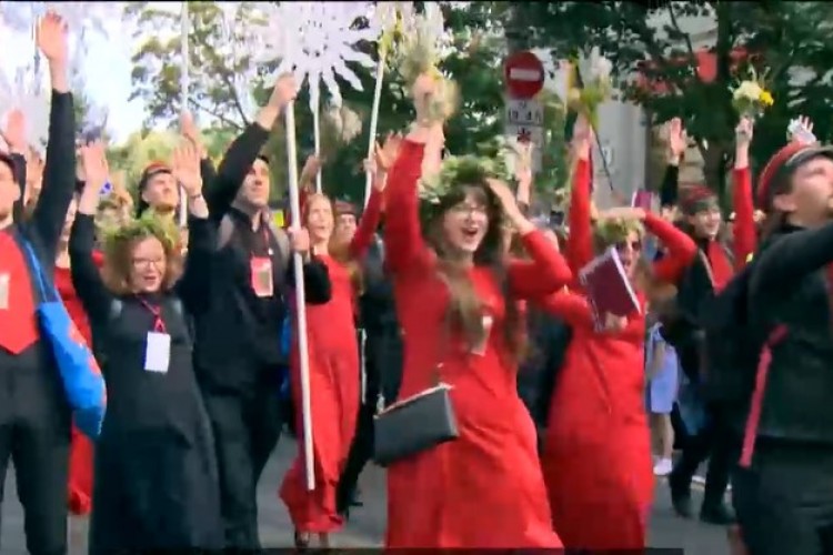 Gençler en çok Litvanya'da mutlu