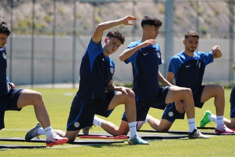 Çaykur Rizespor, 2024-2025 sezonu hazırlıklarına Erzurum'da başladı
