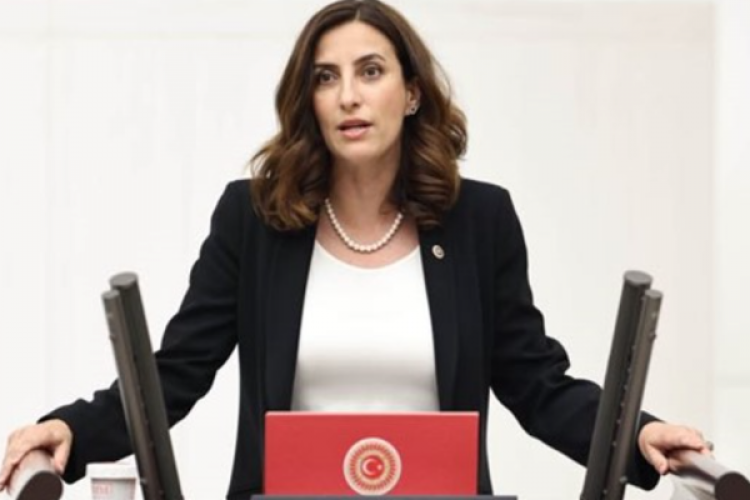 Rızvanoğlu: "Geniş bir alana yayılan liç yığınını nasıl tasfiye etmeyi düşünüyorsunuz?"