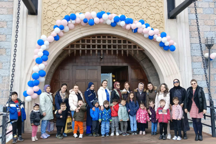 Eskişehirli çocuklar, Sazova Bilim Kültür ve Sanat Parkı'nda