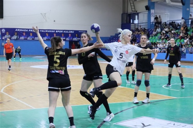 Hentbol Kadınlar Süper Ligi'nde normal sezon sona erdi