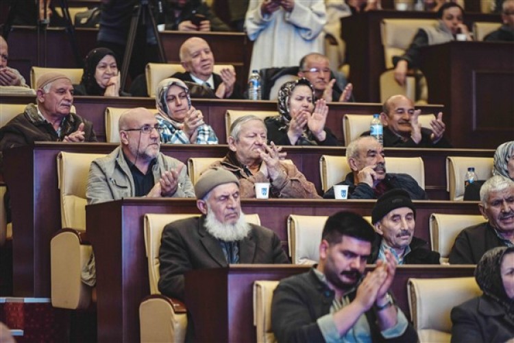 Mamak'ta tamamlanma aşamasına gelen 342 konut için kura çekildi