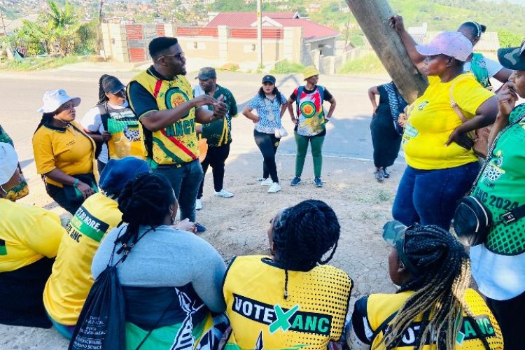 Güney Afrika seçimlerinde ANC oyların yaklaşık yüzde 40'ını aldı