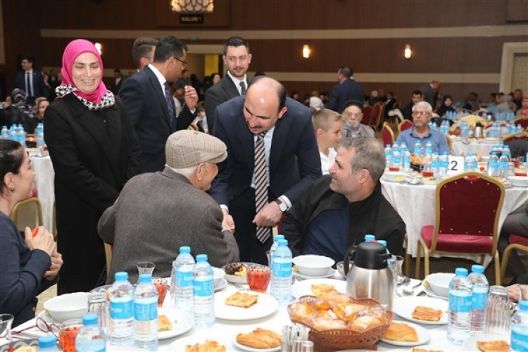 Konya'da şehit aileleri, gaziler ve gazi yakınları iftarda buluştu