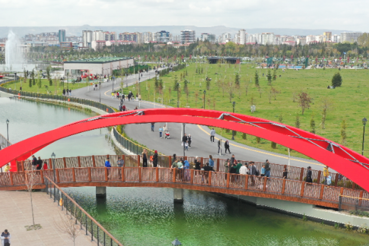 Kayserililer Ramazan Bayramı boyunca Millet Bahçesi'ni ziyaret etti