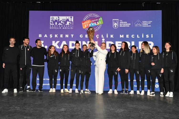 Ankara'da 3. Kadın Liderler Zirvesi gerçekleştirildi