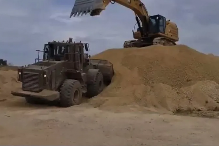 İsrail Gazze boyunca uzanan yolu tamamladı