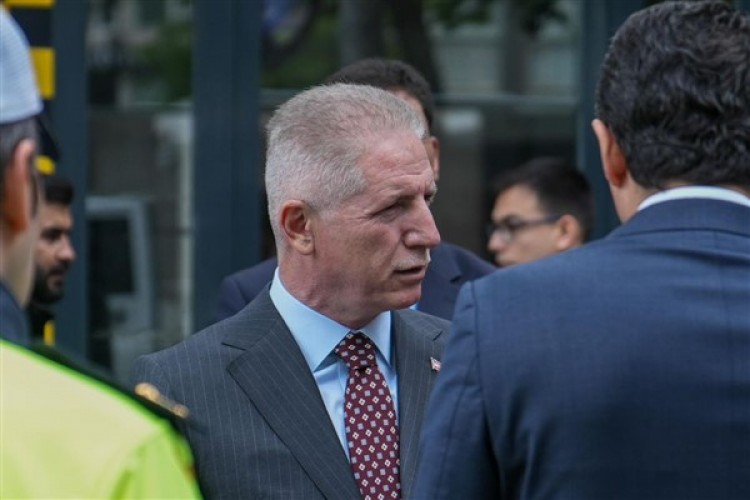 Vali Gül'den 112 Acil Çağrı Merkezi Müdürlüğü'ne ziyaret